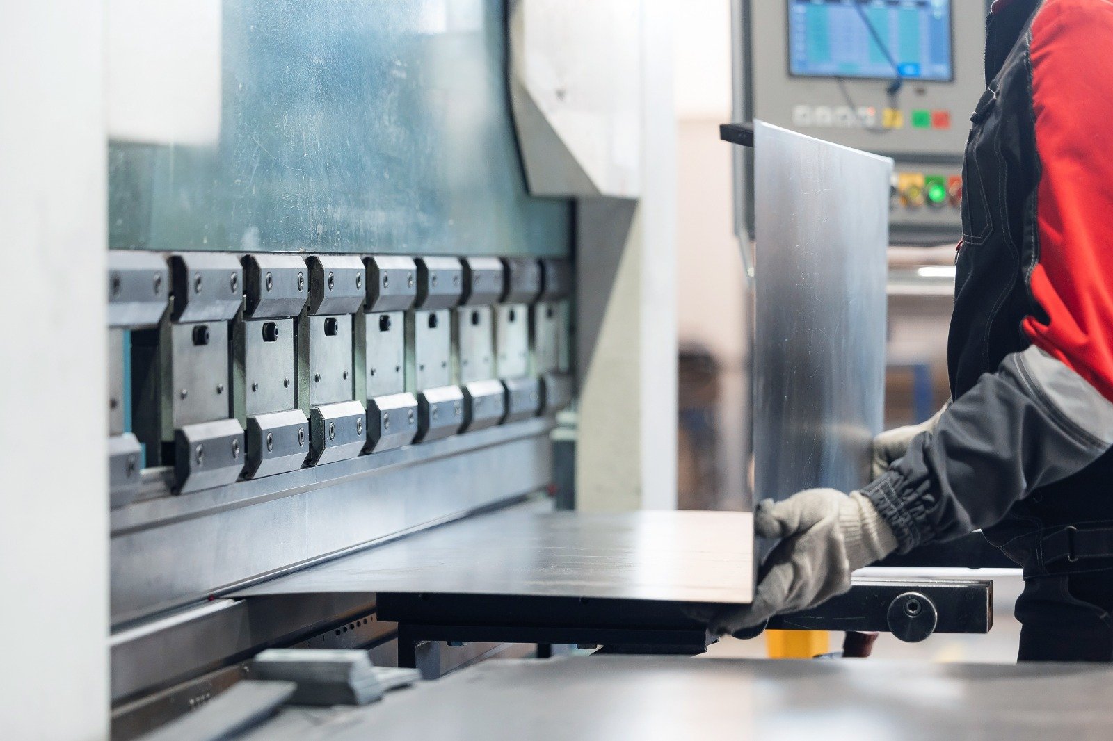 How to Choose a Sheet Metal Fabrication Supplier in China
